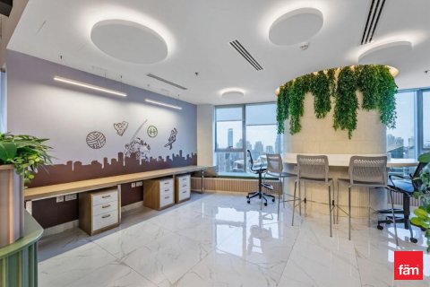 Zyrë në Dubai, Emiratet e Bashkuara Arabe 209.7 m2. № 645760 - Foto 2