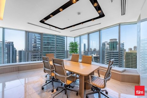 Zyrë në Dubai, Emiratet e Bashkuara Arabe 209.7 m2. № 645760 - Foto 1