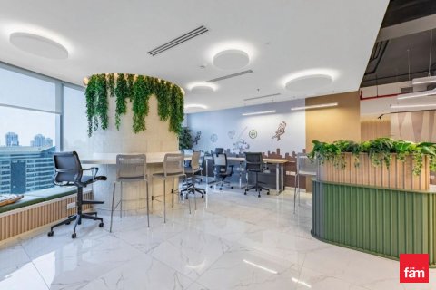 Zyrë në Dubai, Emiratet e Bashkuara Arabe 209.7 m2. № 645760 - Foto 6