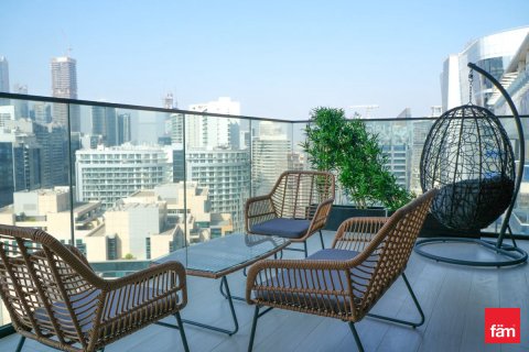 Apartemen di Business Bay, Dubai, UEA 2 kamar tidur, 127 m2 nomor 660451 - foto 2
