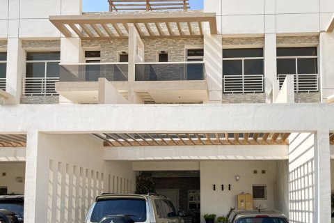 Vila u gradu Jumeirah Village Circle, Dubai, UAE 4 spavaće sobe, 169 m2 Br. 715233 - Slika 2
