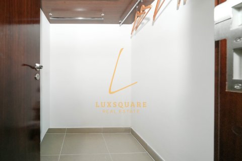 Apartment in Downtown Dubai (Downtown Burj Dubai), UAE 2 bedrooms, 203 sq.m. № 700450 - photo 16