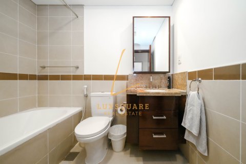 Apartment in Downtown Dubai (Downtown Burj Dubai), UAE 2 bedrooms, 203 sq.m. № 700450 - photo 23