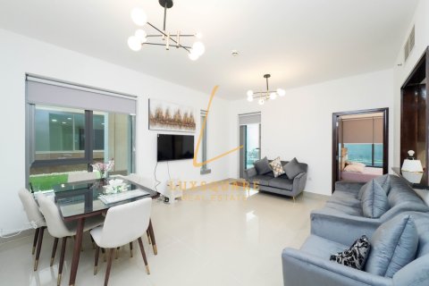 Apartment in Downtown Dubai (Downtown Burj Dubai), UAE 2 bedrooms, 203 sq.m. № 700450 - photo 5