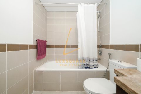 Apartment in Downtown Dubai (Downtown Burj Dubai), UAE 2 bedrooms, 203 sq.m. № 700450 - photo 25