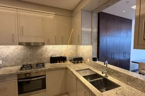 Apartment in Downtown Dubai (Downtown Burj Dubai), UAE 2 bedrooms, 158 sq.m. № 700449 - photo 4