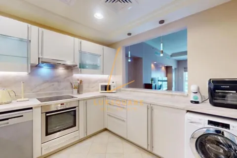 Apartment in Palm Jumeirah, Dubai, UAE 1 bedroom, 121 sq.m. № 700446 - photo 6