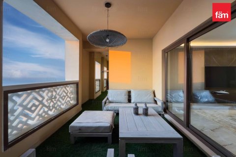 Lägenhet till försäljning i Palm Jumeirah, Dubai, UAE 3 sovrum, 216.3 kvm Nr. 652051 - fotografi 5