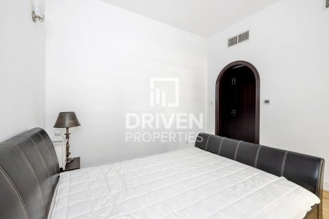 Vila v Dubai Sports City, SAE 3 ložnice, 270 m² Č.: 602200 - fotografie 24