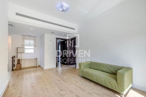 Vila v Dubai Sports City, SAE 3 ložnice, 270 m² Č.: 602200 - fotografie 11