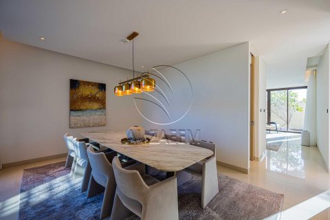 Willa na sprzedaż w Saadiyat Island, Abu Dhabi, ZEA 4 sypialnie, 465 mkw., nr 615631 - zdjęcie 12