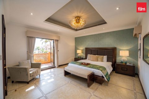 Vila v Palm Jumeirah, Dubai, SAE 4 spálne, 380.9 m2 č. 757828 - Fotografia 7