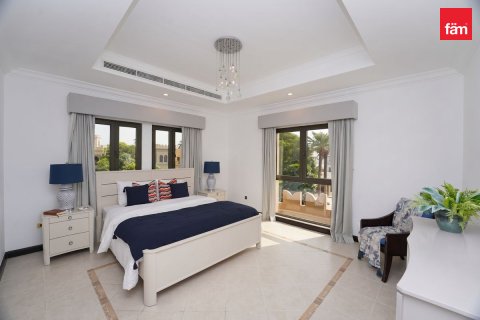 Vila v Palm Jumeirah, Dubai, SAE 4 spálne, 380.9 m2 č. 757828 - Fotografia 18
