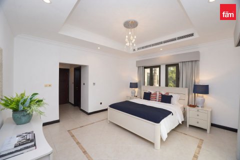 Vila v Palm Jumeirah, Dubai, SAE 4 spálne, 380.9 m2 č. 757828 - Fotografia 17