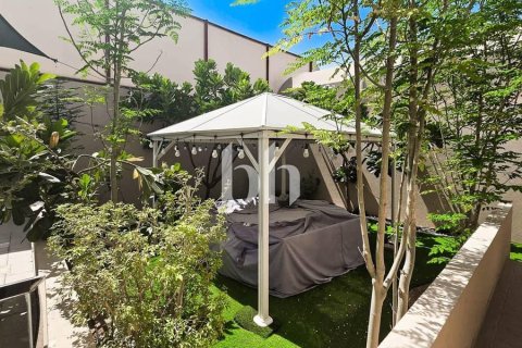 Villa zum Verkauf in Khalifa City, Abu Dhabi, VAE 5 Schlafzimmer, 566 m2 Nr. 645221 - Foto 19