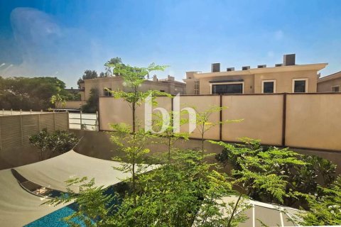 Villa zum Verkauf in Khalifa City, Abu Dhabi, VAE 5 Schlafzimmer, 566 m2 Nr. 645221 - Foto 21