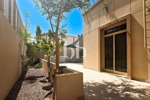 Villa zum Verkauf in Khalifa City, Abu Dhabi, VAE 5 Schlafzimmer, 566 m2 Nr. 645221 - Foto 22