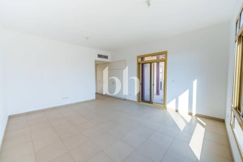Villa zum Verkauf in Khalifa City, Abu Dhabi, VAE 5 Schlafzimmer, 566 m2 Nr. 645221 - Foto 7