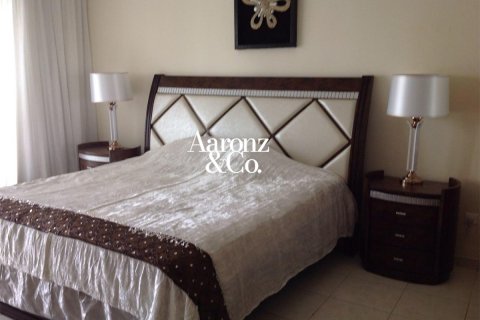 Dzīvoklis Jumeirah Lake Towers, Dubaijā, AAE 2 istabas, 107 m2 Nr. 692830 - attēls 4