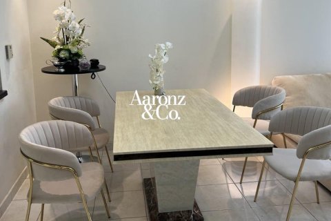 Dzīvoklis Jumeirah Lake Towers, Dubaijā, AAE 2 istabas, 107 m2 Nr. 692830 - attēls 3