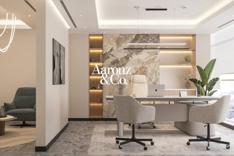 Office in Al Barsha, Dubai, UAE 484 sq.m. № 692829 - photo 4
