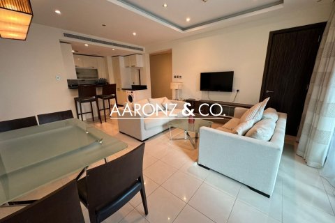Huoneisto Jumeirah Lake Towers, Dubai, Arabiemiraatit 2 makuuhuonetta, 93 m2 № 692831