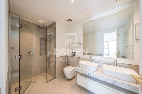 Appartement te huur in Umm Suqeim, Dubai, VAE 2 slaapkamers, 125.51 vr.m., nr 744874 - foto 11