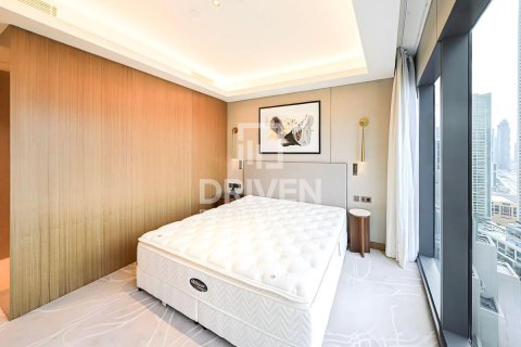 Apartmen di Downtown Dubai (Downtown Burj Dubai), Dubai, UAE 2 bilik tidur, 110.46 meter persegi № 744917 - foto 7