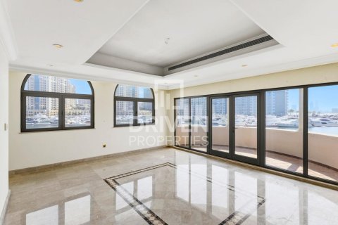Vila di Palm Jumeirah, Dubai, UAE 6 bilik tidur, 1245.37 meter persegi № 744876 - foto 14