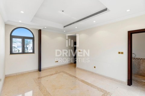Vila di Palm Jumeirah, Dubai, UAE 6 bilik tidur, 1245.37 meter persegi № 744876 - foto 11