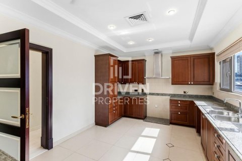 Vila di Palm Jumeirah, Dubai, UAE 6 bilik tidur, 1245.37 meter persegi № 744876 - foto 18