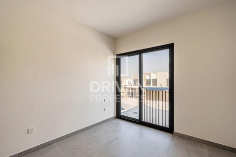 Dubai Land, Dubai, संयुक्त अरब अमीरात में टाउनहाउस, 4 बेडरूम, 216 वर्ग मीटर, संख्या 653386 - फ़ोटो 8