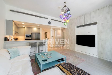 Apartament de vânzare în Business Bay, Dubai, EAU 1 cameră, 61 mp.  №653385 - poză 2