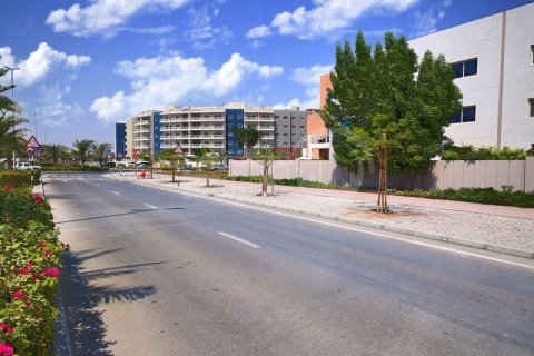 Apartament de vânzare în Al Reef, Abu Dhabi, EAU 2 dormitoare, 114.9 mp.  №731246 - poză 18