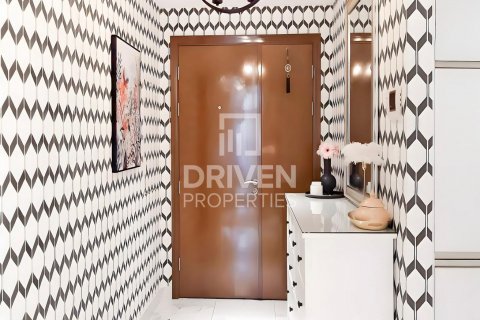 Apartament në Business Bay, Dubai, Emiratet e Bashkuara Arabe 2 dhoma gjumi, 126 m2. № 601842 - Foto 8