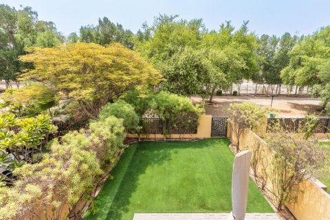Townhouse di Arabian Ranches, Dubai, UEA 2 kamar tidur, 239 m2 nomor 628591 - foto 9