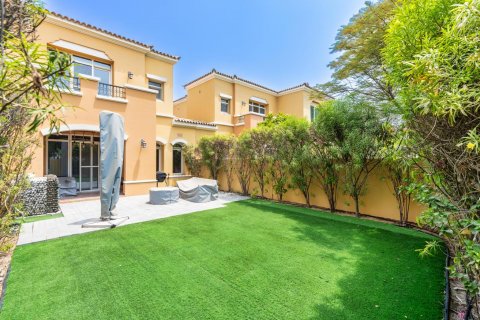Townhouse di Arabian Ranches, Dubai, UEA 2 kamar tidur, 239 m2 nomor 628591 - foto 17