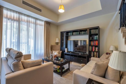 Townhouse di Arabian Ranches, Dubai, UEA 2 kamar tidur, 239 m2 nomor 628591 - foto 6