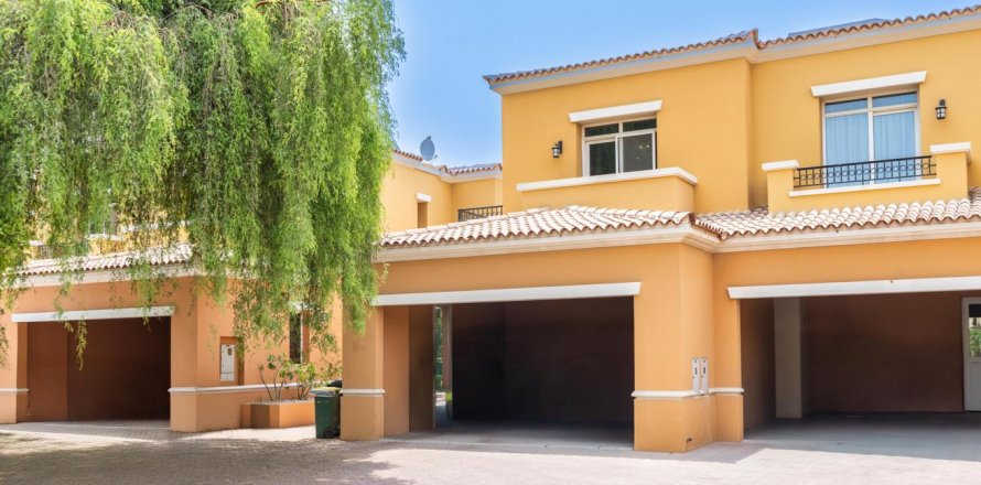 Townhouse di Arabian Ranches, Dubai, UEA 2 kamar tidur, 239 m2 nomor 628591