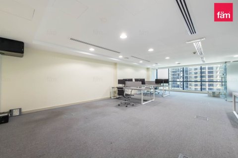 Kontor asukohaga Dubai, AÜE: 102.7 m² Nr 765778