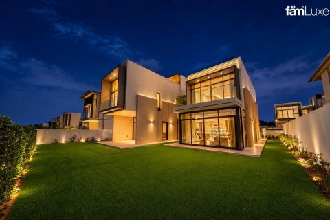 Vila u Dubai Hills Estate, UAE 691.1 m2, 4 spavaćih soba Br. 678394