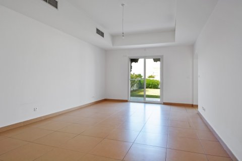 Vilë në Dubai Silicon Oasis, Emiratet e Bashkuara Arabe 3 dhoma gjumi, 368.17 m2. № 754452 - Foto 1