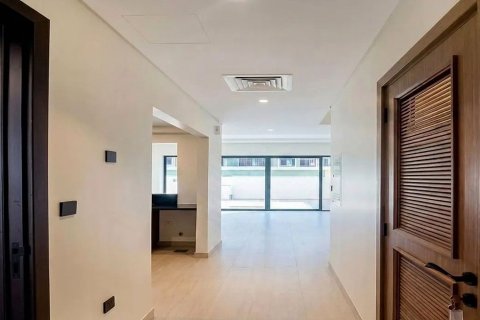 Adosado en alquiler en Damac Lagoons, Dubai, EAU 3 dormitorios, 144 m2 № 754451 - foto 5