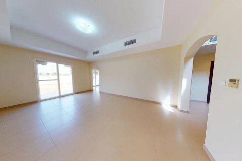 Vila u gradu Dubai Silicon Oasis, UAE 4 spavaće sobe, 349.97 m2 Br. 754450 - Slika 17