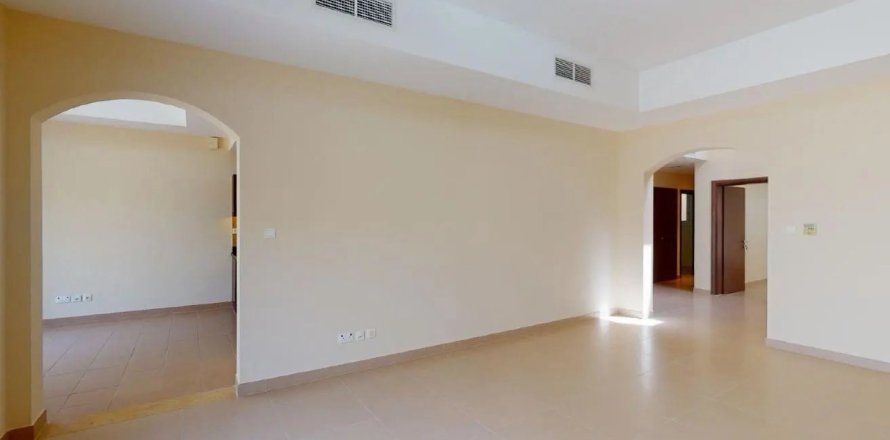 Vila u gradu Dubai Silicon Oasis, UAE 4 spavaće sobe, 349.97 m2 Br. 754450