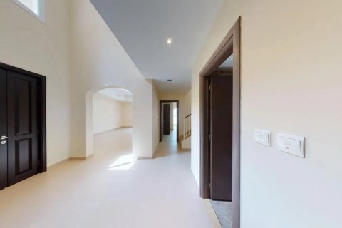 Vila u gradu Dubai Silicon Oasis, UAE 4 spavaće sobe, 349.97 m2 Br. 754450 - Slika 25