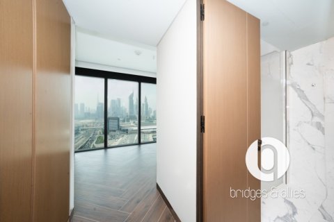 Apartmen di Dubai, UAE 2 bilik tidur, 150 meter persegi № 697468 - foto 13