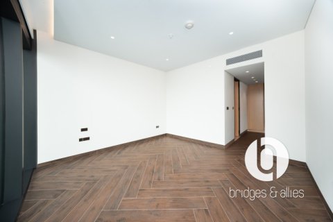 Apartmen di Dubai, UAE 2 bilik tidur, 150 meter persegi № 697468 - foto 7