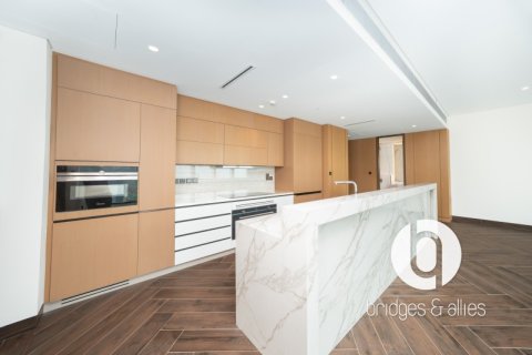 Apartmen di Dubai, UAE 2 bilik tidur, 150 meter persegi № 697468 - foto 11