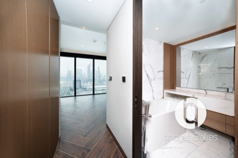 Apartmen di Dubai, UAE 2 bilik tidur, 150 meter persegi № 697468 - foto 9